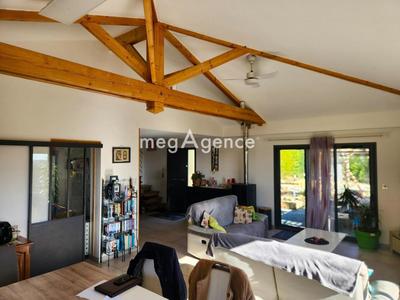 Maison - 134 m² - 5 pièces