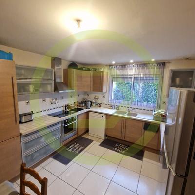 Maison - 140 m² - 6 pièces