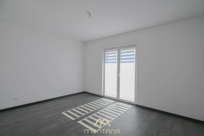 Maison - 181 m² - 5 pièces