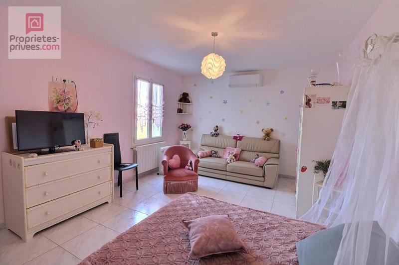 Villa - 174 m² - 7 pièces