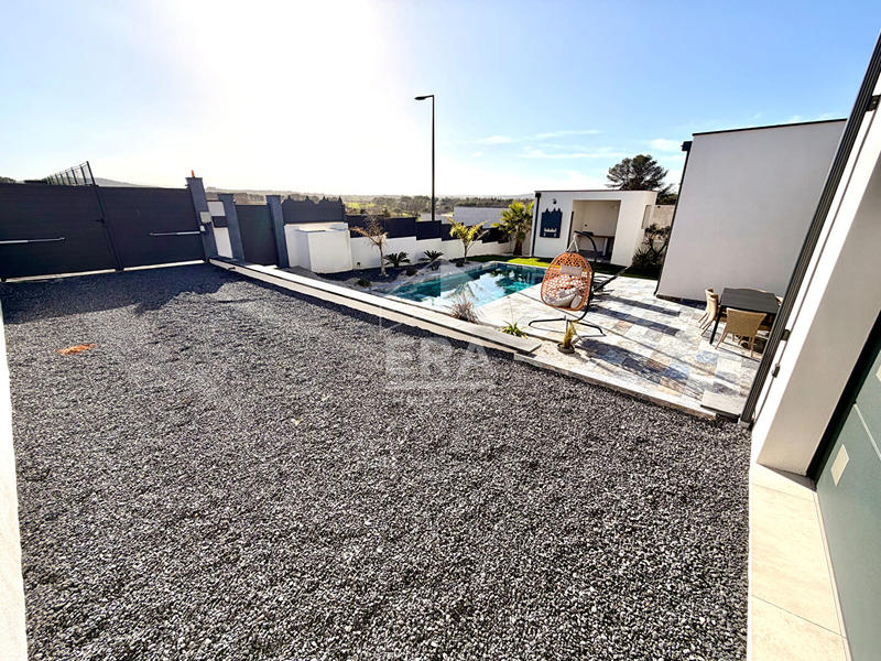 Villa - 145 m² - 4 pièces