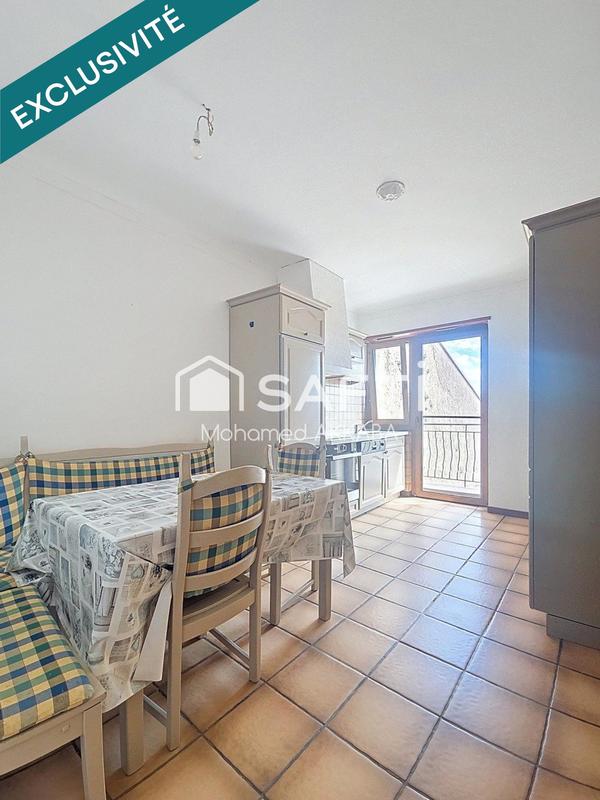 Maison - 212 m² - 6 pièces