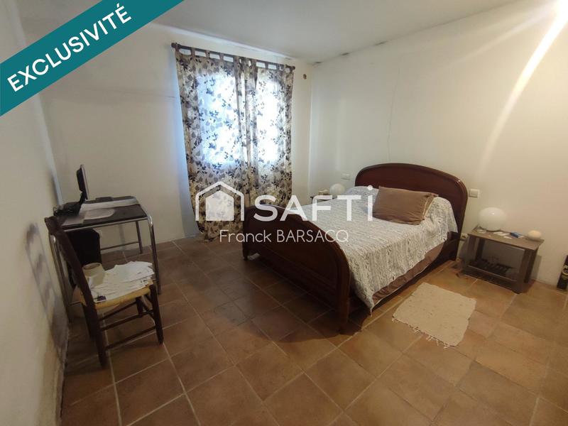 Maison - 225 m² - 7 pièces