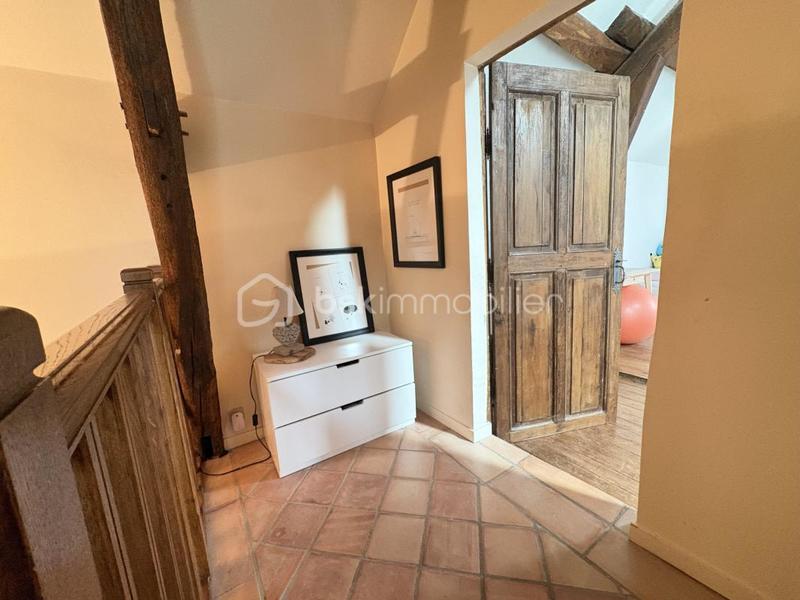 Demeure - 196 m² - 7 pièces