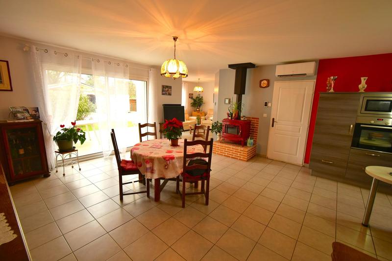 Maison - 97 m² - 5 pièces