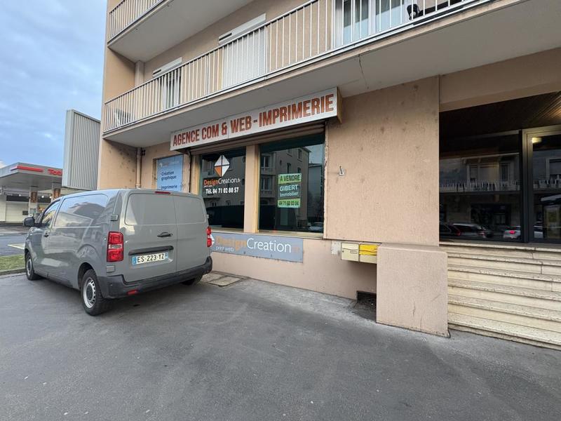Local commercial - 97 m² - 2 pièces