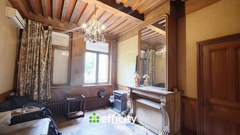 Maison - 320 m² - 10 pièces