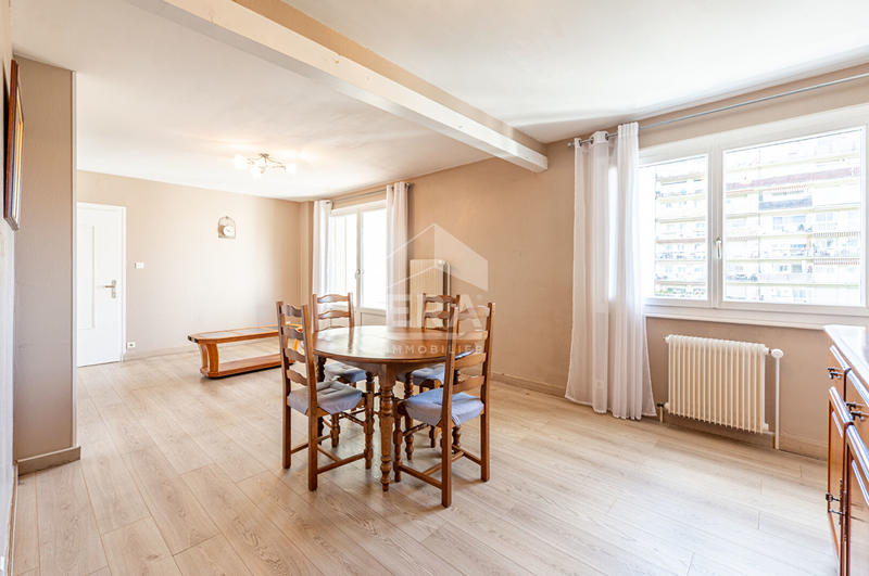 Appartement - 62 m² - 3 pièces