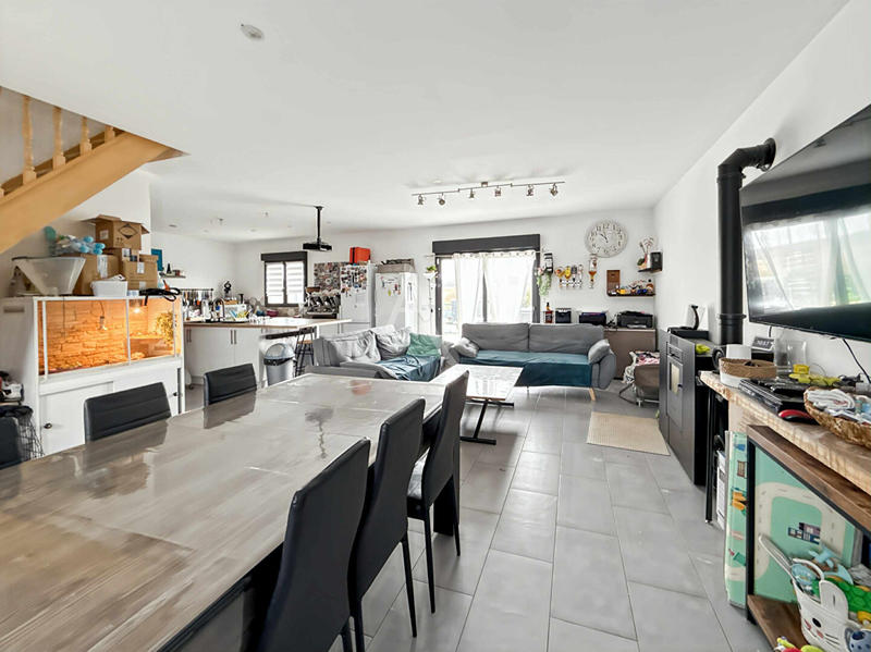 Maison - 112 m² - 6 pièces