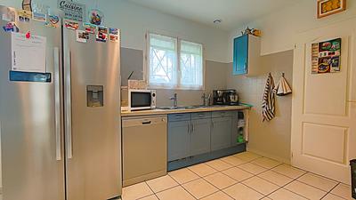 Maison - 99 m² - 6 pièces