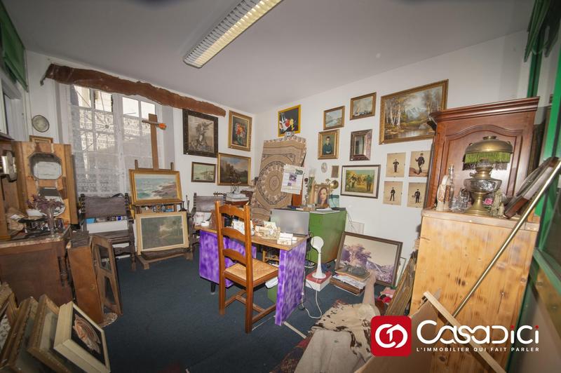 Immeuble - 247 m² - 4 pièces