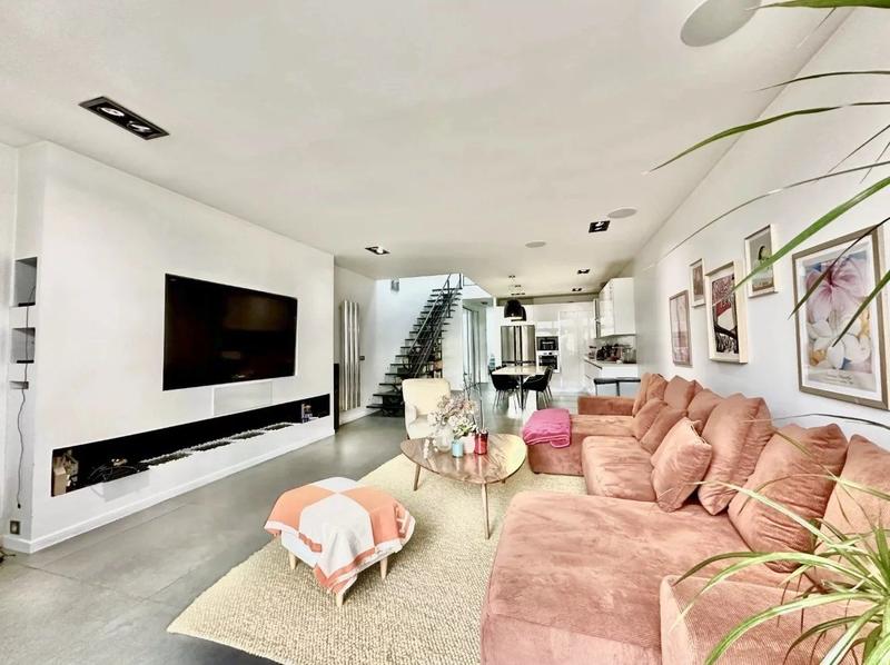 Appartement - 122 m² - 4 pièces