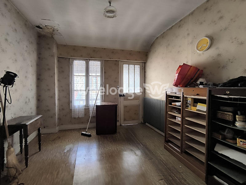 Maison ancienne - 181 m² - 10 pièces