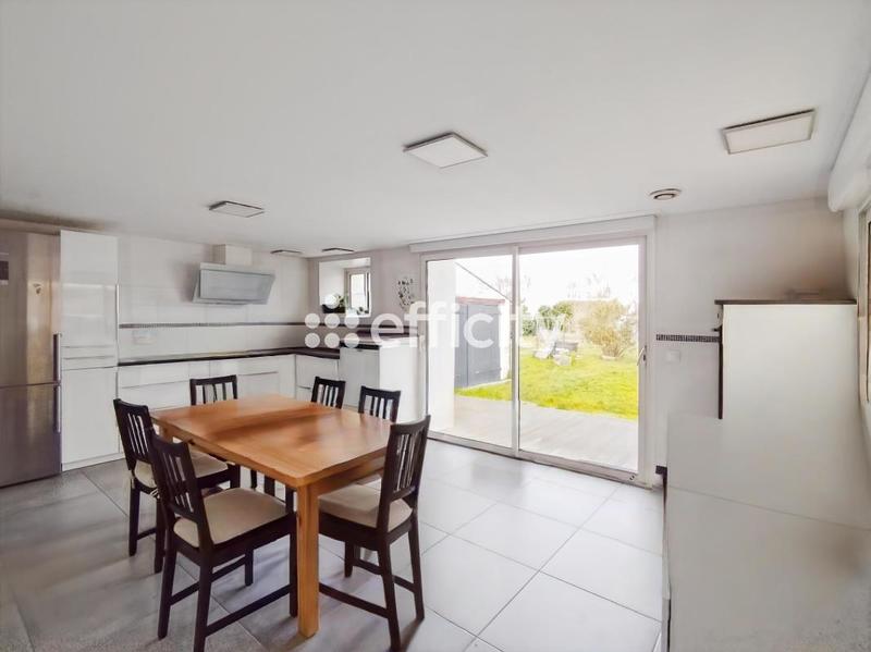 Maison - 160 m² - 5 pièces