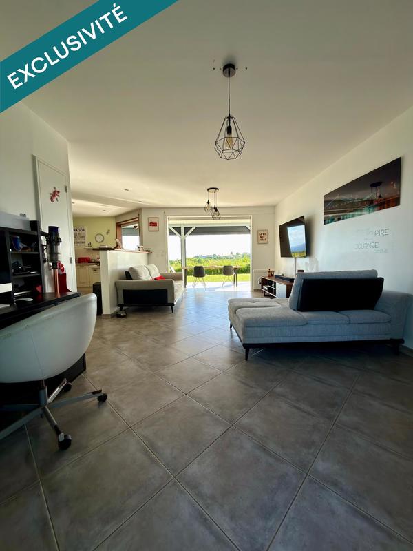 Villa - 140 m² - 4 pièces