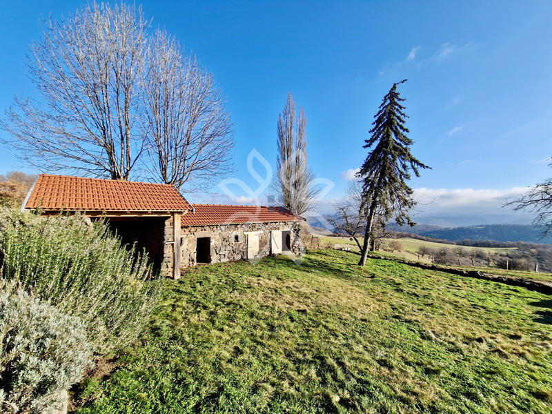 Propriété - 125 m² - 8 pièces