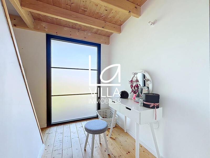 Maison - 176 m² - 7 pièces