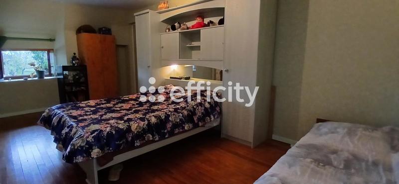 Corps de ferme - 110 m² - 4 pièces