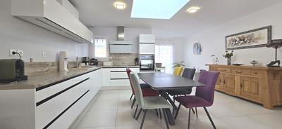 Maison - 114 m² - 4 pièces