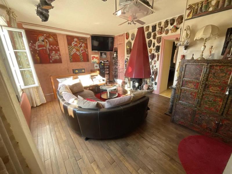 Immeuble - 203 m² - 10 pièces