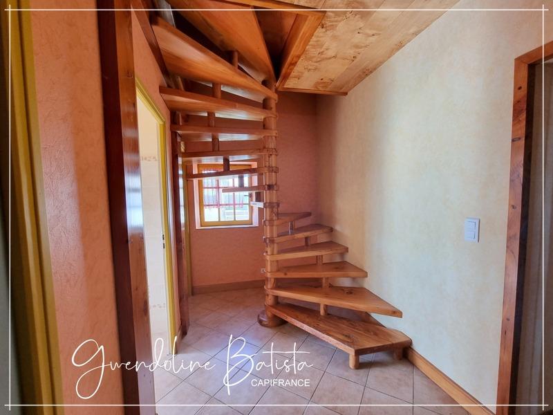 Maison en pierre - 300 m² - 12 pièces