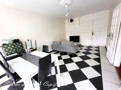 Appartement - 75 m² - 4 pièces