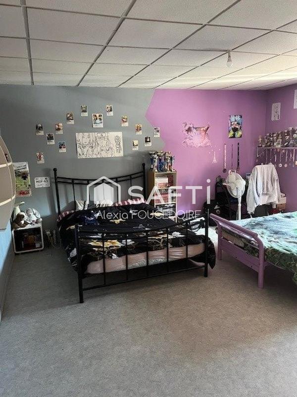 Maison - 236 m² - 7 pièces