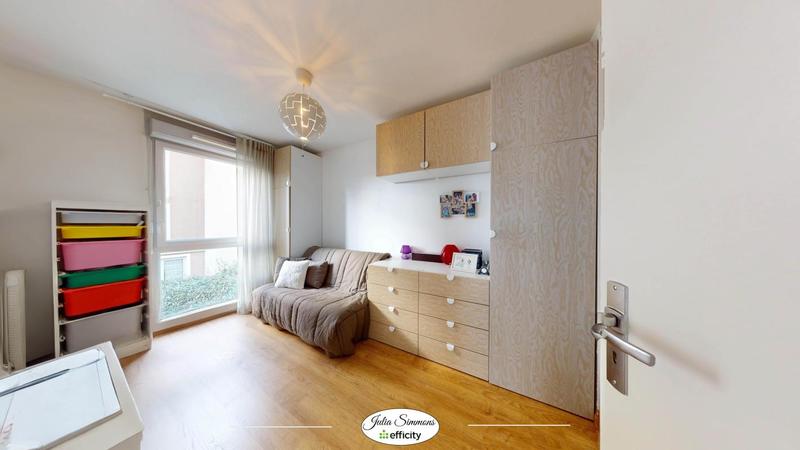 Appartement - 84 m² - 4 pièces