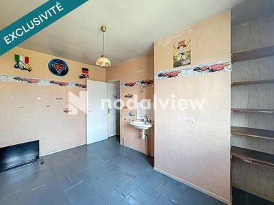 Maison - 110 m² - 6 pièces