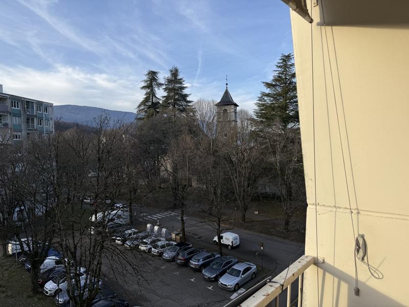 Appartement - 104 m² - 5 pièces