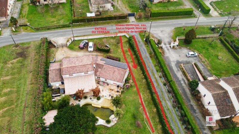 Terrain constructible - 973 m²