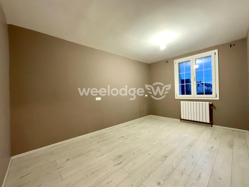 Maison traditionnelle - 90 m² - 3 pièces