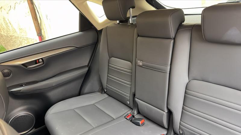 Lexus Nx 2.5 Vvt-i 197 300h E-Cvt Design - Entretien constructeur