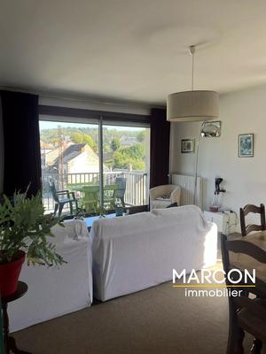 Appartement - 85 m² - 3 pièces