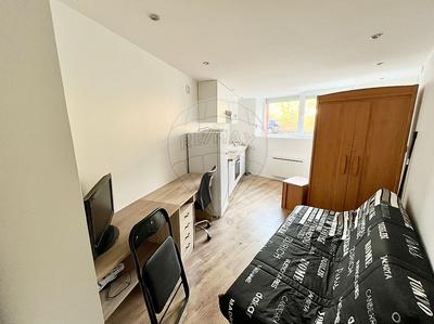 Studio - 16 m² - 1 pièce