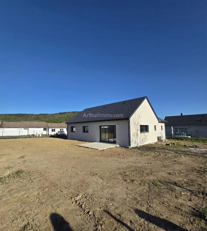 Maison - 101 m² - 5 pièces