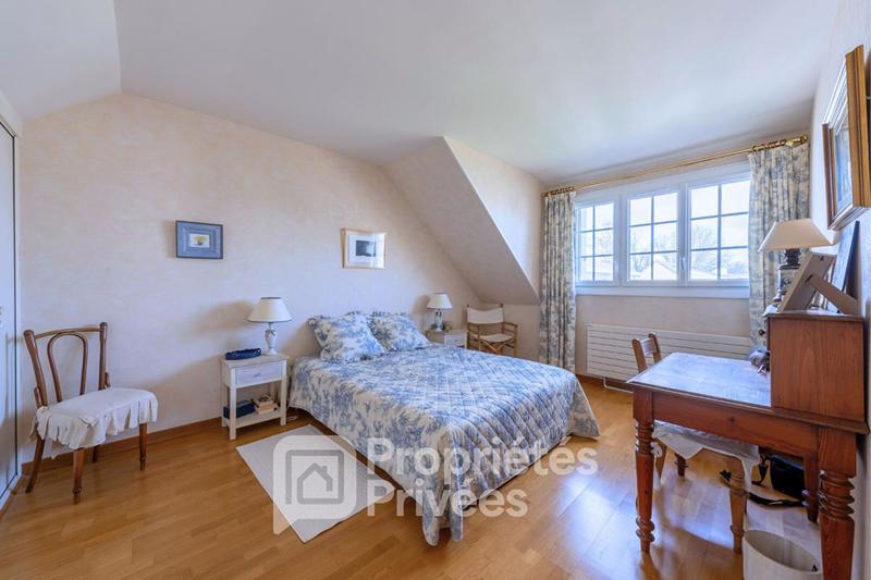 Maison - 122 m² - 6 pièces