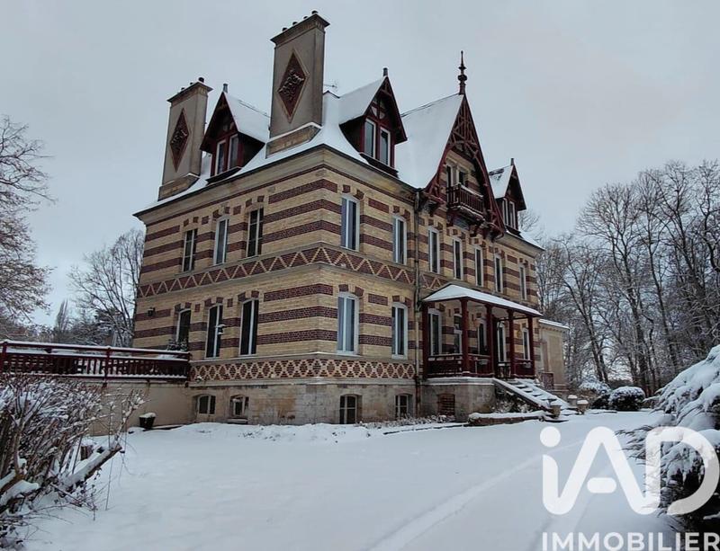 Maison - 540 m² - 17 pièces