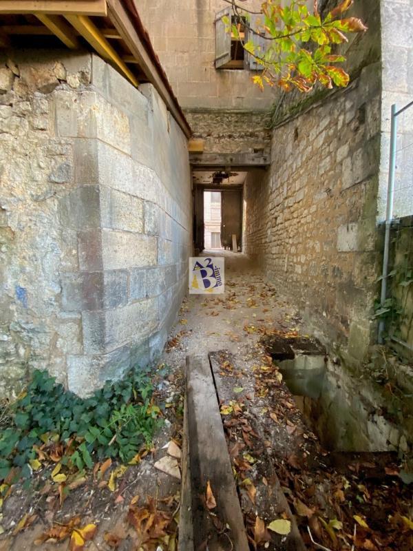 Maison de ville - 377 m²