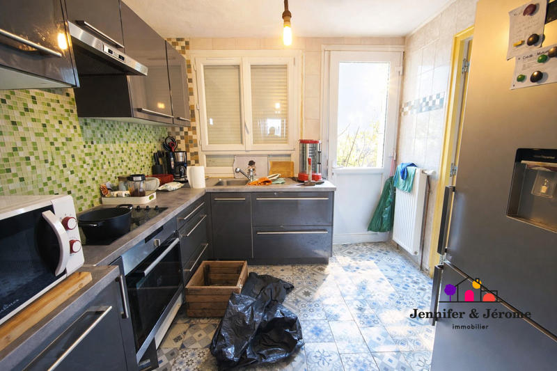 Maison - 104 m² - 4 pièces