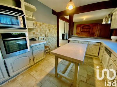 Maison - 174 m² - 8 pièces