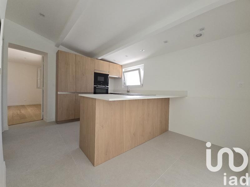 Maison - 200 m² - 6 pièces