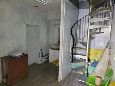 Magasins - 37 m² - 3 pièces