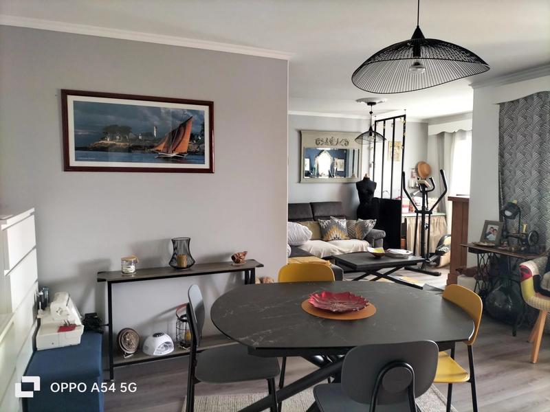 Appartement - 94 m² - 4 pièces