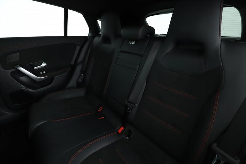 Mercedes Cla Shooting Brake 250 e Amg Line 8g-Dct 218 ch