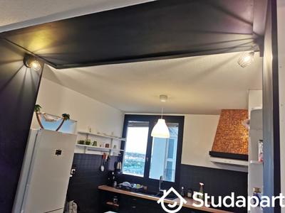 Chambre - 12 m² - 1 pièce