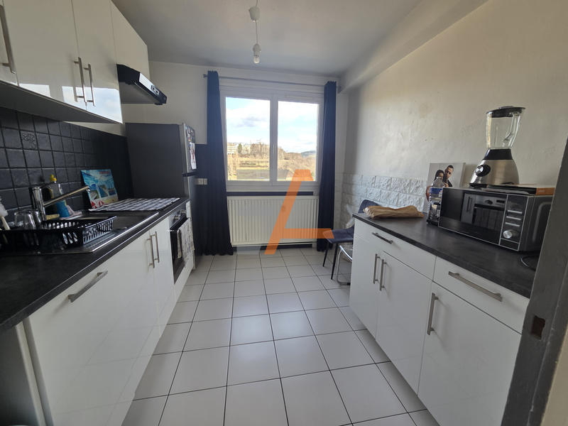 Appartement - 75 m² - 4 pièces