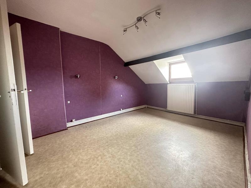 Maison - 111 m² - 6 pièces