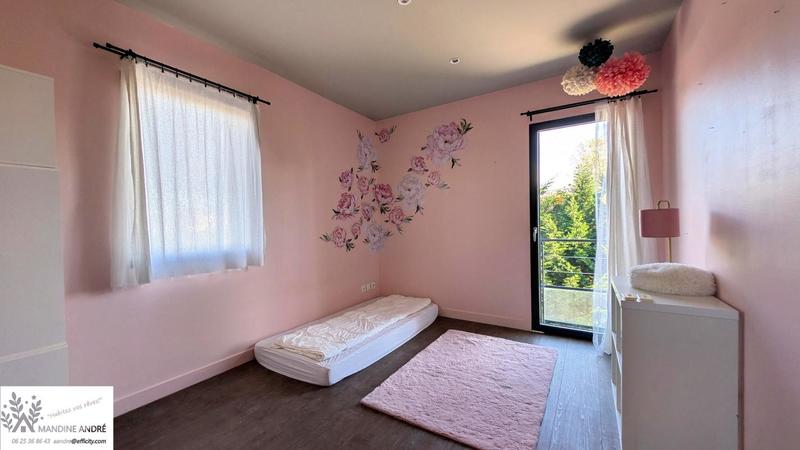 Villa - 141 m² - 5 pièces