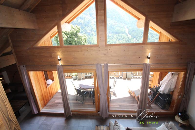 Châlet - 314 m² - 11 pièces